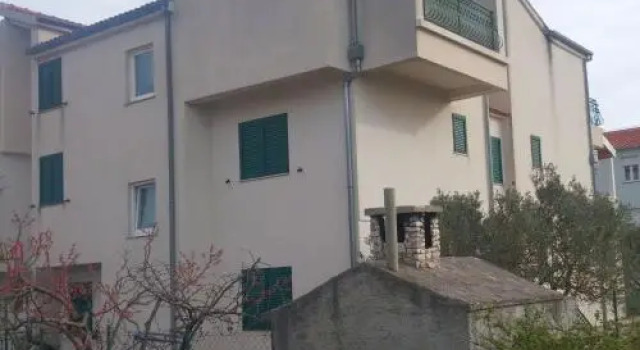 Apartments and Rooms Saric, 예약 아파트 Jadrija 시베니크