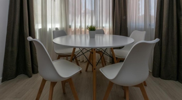 Beachfront 1BR Centre - Las Palmeras, Забронировать Отель Фуэнхирола Коста-дель-Соль