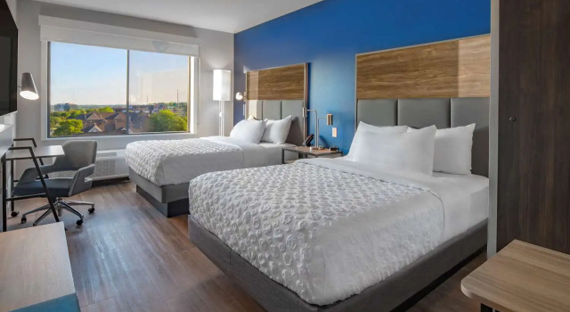 Четырёхместный номер Standard Tru By Hilton Omaha I 80 At 72Nd Street, Ne