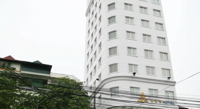 Danly Hotel