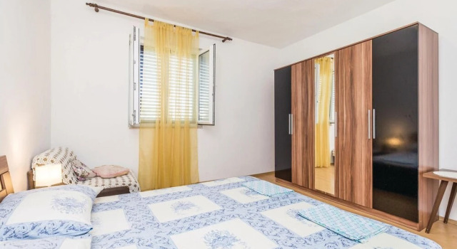 Nice Apartment in Bosana-pag With 3 Bedrooms and Wifi, Varaa Huoneisto Pag Pag Island