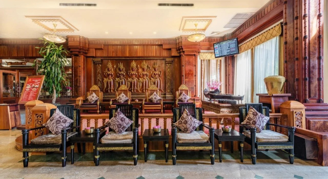 Empress Angkor Resort & Spa
