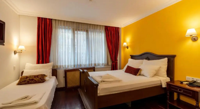 Standaard Driepersoonskamer Şebnem Hotel