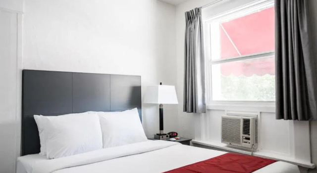 Двухместный номер Standard American Hotel
