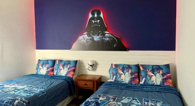 Апартаменты Lucaya 4 Bedrooms 3 Baths Townhome With Starwars Bedroom!