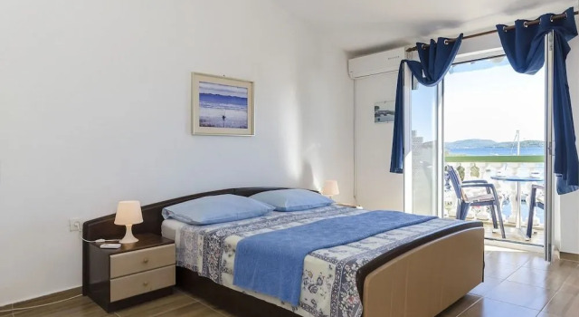 Apartments Nada SeaView, 예약 아파트 Srima 시베니크