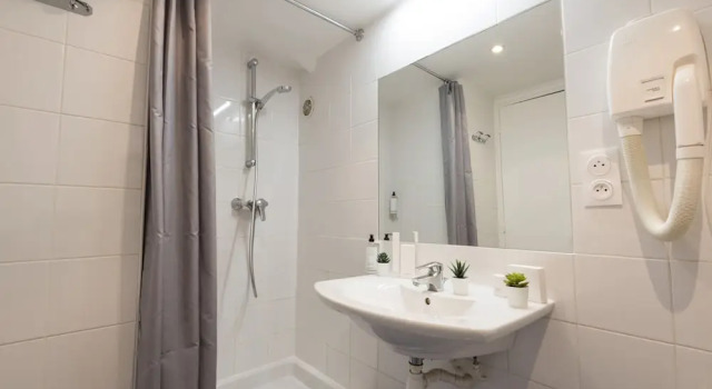 Трёхместный номер Standard Hotel Beauvoir