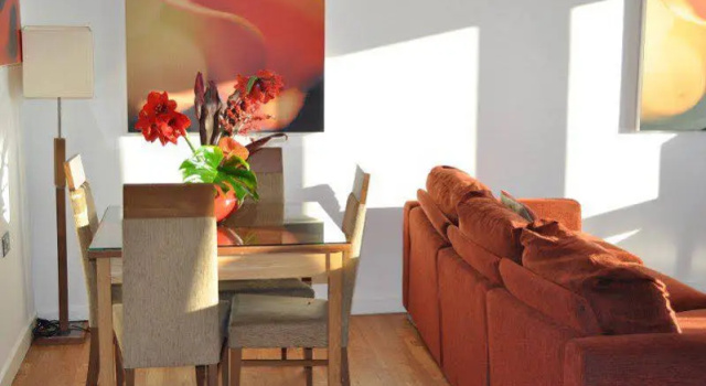 Premier Apartments Nottingham (next To Ice Arena), Забронировать Апартаменты/квартира Отели Ноттингема с завтраком, рядом с Улица Бридлсмит Гейт, Завтраки