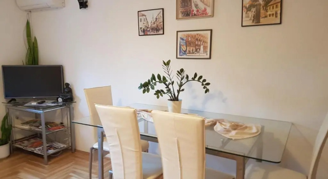 Апартаменты c 1 комнатой с видом на сад Cro Behar 1 Apartment