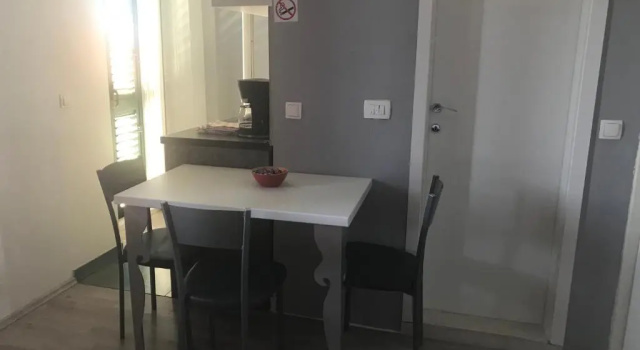 Apartments Nela, Забронировать Апартаменты/квартира Есенице Окрестности Сплита