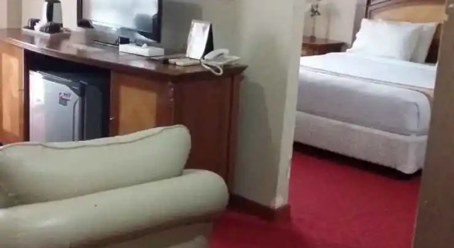 Hotel Bukit Serelo, Rezervasyon Otel Lahat Sumatra