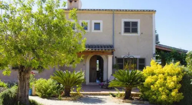 Finca Miquel Tomas, Reservar Vila Caʼs Concos Maiorca