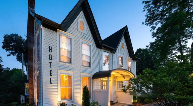 Twin Gables of Woodstock, Забронировать Отель Вудсток Ulster County