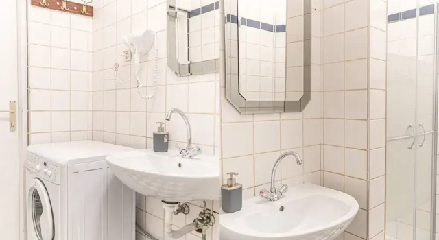 Апартаменты Charming 3BR Apt in Central Vienna