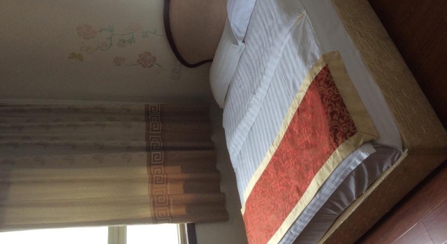 Dongfanghong Hotel, Забронировать Отель Цзиньню Чэнду, рядом с Площадь Тяньфу
