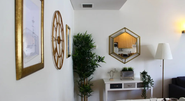 Beautiful flat - Parking - Lisbon center, Забронировать Отель Отели Эстремадура с парковкой, Парковка