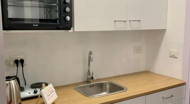 5 min to Bat Yam beach 2 rooms flat equipped
