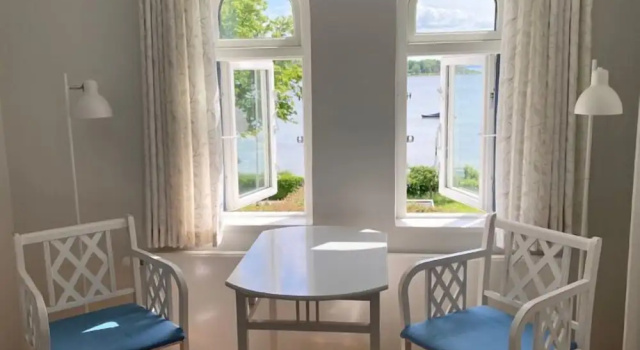 Standardowy dwuosobowy pokój z widokiem Troense Bed and Breakfast by the sea