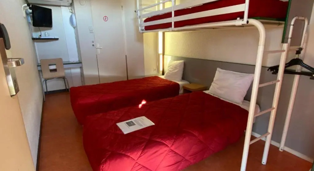 Трёхместный номер Standard Premiere Classe La Rochelle Sud - Angoulins