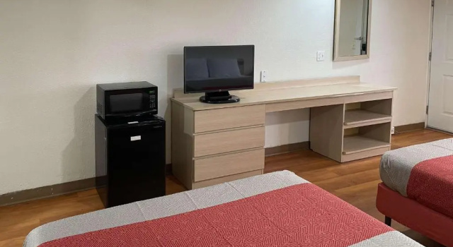 Четырёхместный номер Standard Motel 6 Hagerstown MD