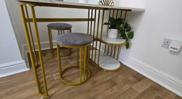 Luxury Stylish Charming City Apartment With Private Entrance in Wolverhampton, Varaa Huoneisto West Midlands huoneistot, Huoneisto