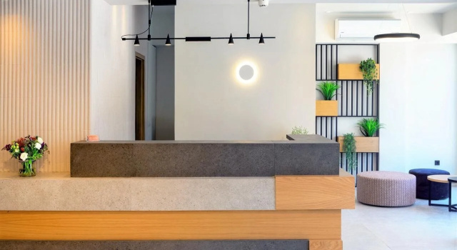 The City Hotel & Suites, Забронировать Отель Отели Ретимнон с бассейном, Бассейн