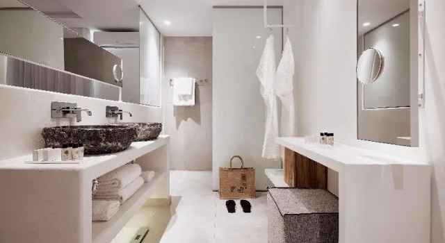 Полулюкс с балконом и с красивым видом из окна Kantouni Beach Boutique Hotel