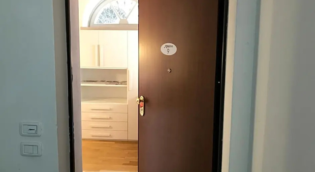MyRoom Città Alta 1, Забронировать Отель Отели Бергамо с парковкой, Парковка