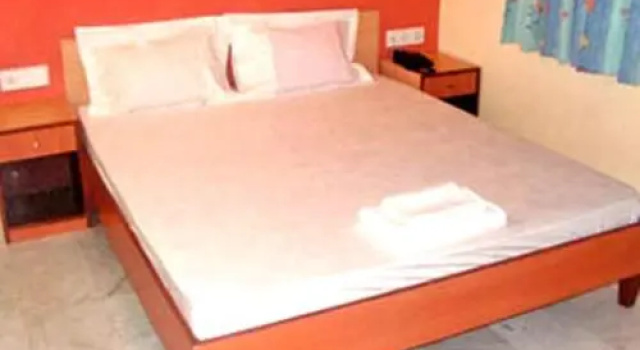 Waylink Guest House, Rezerwuj Pensjonat Hotele w Jādabpur z parkingiem, Parking