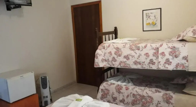 Pousada Nonna Mimi, Забронировать Гостевой дом Отели Сан-Паулу с парковкой, Парковка