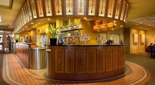 Royal Hotel, Забронировать Отель Отели Спрингвуд с парковкой, Парковка