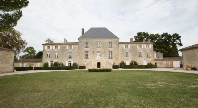 Château des Arras, Varaa Hotelli Saint-Sulpice-et-Cameyrac 