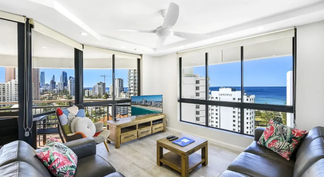 Апартаменты Deluxe Victoria Square Apartments