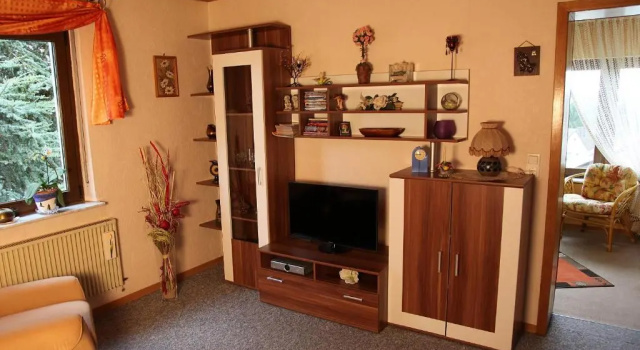 Ferienwohnung Sauer, Забронировать Отель Хилльшайд Westerwald