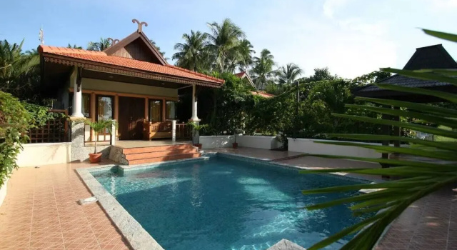 Вилла c 1 комнатой Parai Beach Resort & Spa