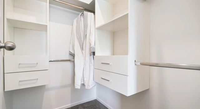 Auckland Cornwall Park Home, Забронировать Отель Отели Северного острова с парковкой, Парковка