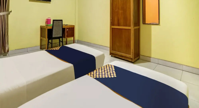 Hotel Tampan by OYO Rooms