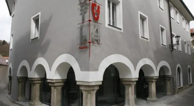 Hostel Situla, Забронировать Хостел Хостелы Нижней Крайны, Хостел