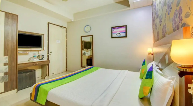 Номер Standard Treebo Rockwell Plaza