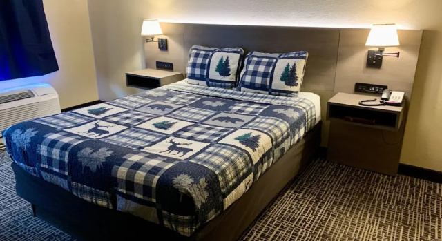Полулюкс Riverchase Lodge
