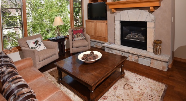 Aspenwood Lodge #304 2 Bedroom Condo by RedAwning, Забронировать Апартаменты/квартира Бивер-Крик Beaver Creek Ski