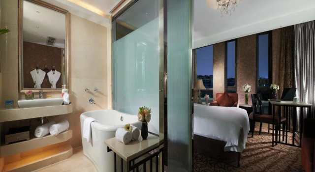 7Mu Garden Boutique Hotel, Забронировать Отель Отели Сячэн 4 звезды, 4*