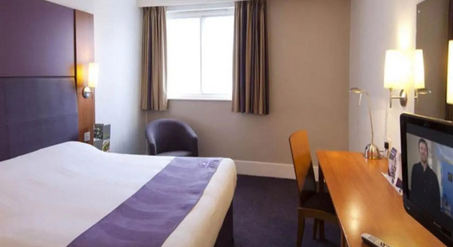Premier Inn Bishop Auckland, Забронировать Отель Отели Камбрия с парковкой, Парковка