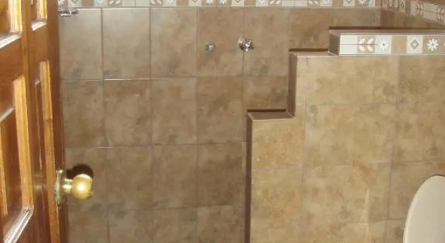 Стандарт бөлме Hostal Limoncocha