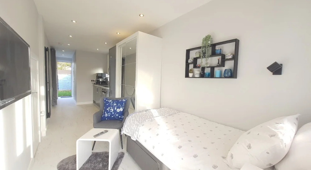 Modern Studio Apartment in Newcastle Upon Tyne, Забронировать Апартаменты/квартира Отели Тайн и Уир с парковкой, Парковка
