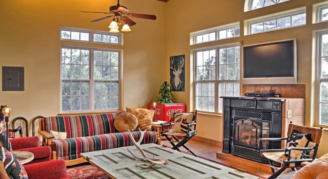 Коттедж Quiet Ruidoso Hideaway - 2 Mi to Grindstone Lake!