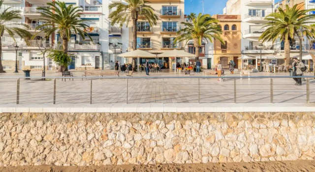 Апартаменты InSitges Sant Sebastia's Beach