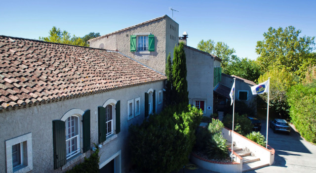 Best Western Le Val Majour, Rezervasyon Otel Fontvieille Alpilles