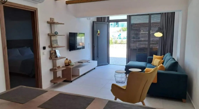 Апартаменты с 2 комнатами Courtyard Luxury Suites Apostolos