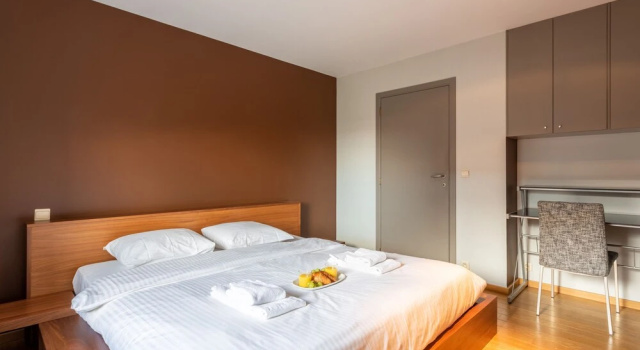 Europea Laeken Duplex Residence, Забронировать Отель Брюссель Брюссельский столичный регион, рядом с Станция метро Bockstael